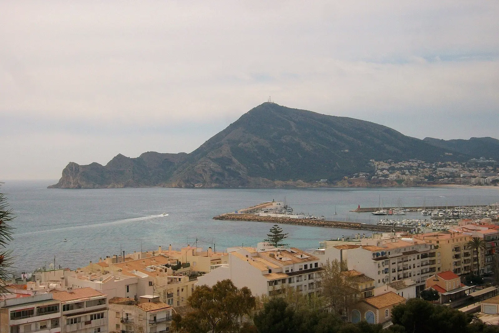 La Serra Gelada y el Albir vistos desde Altea